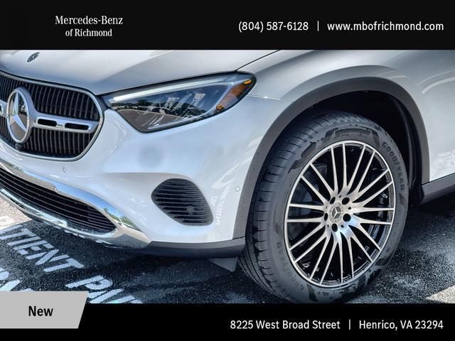 new 2025 Mercedes-Benz GLC 300 car