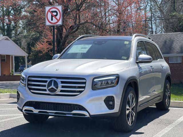 new 2024 Mercedes-Benz GLB 250 car, priced at $54,370