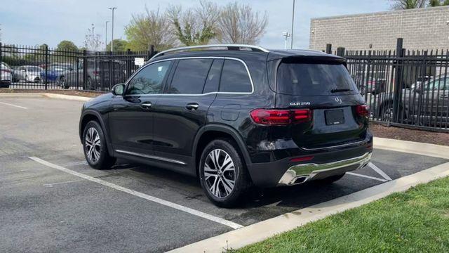 new 2024 Mercedes-Benz GLB 250 car, priced at $53,215