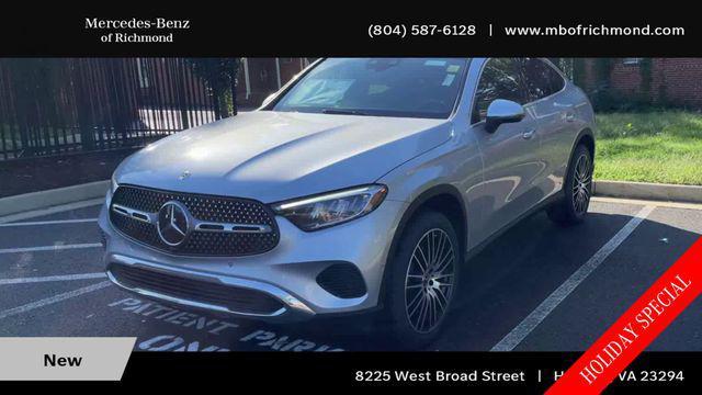 new 2025 Mercedes-Benz GLC 300 car