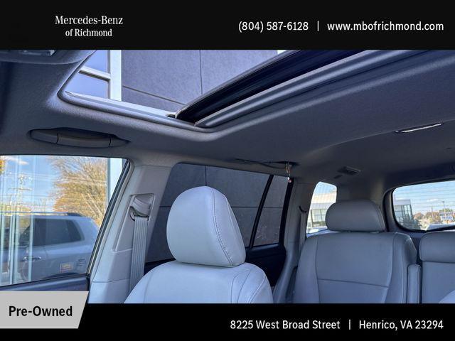 used 2011 Toyota Highlander car, priced at $10,995