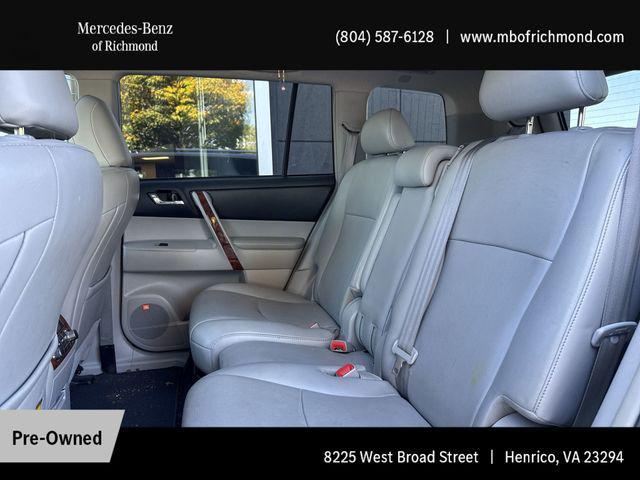 used 2011 Toyota Highlander car, priced at $10,995