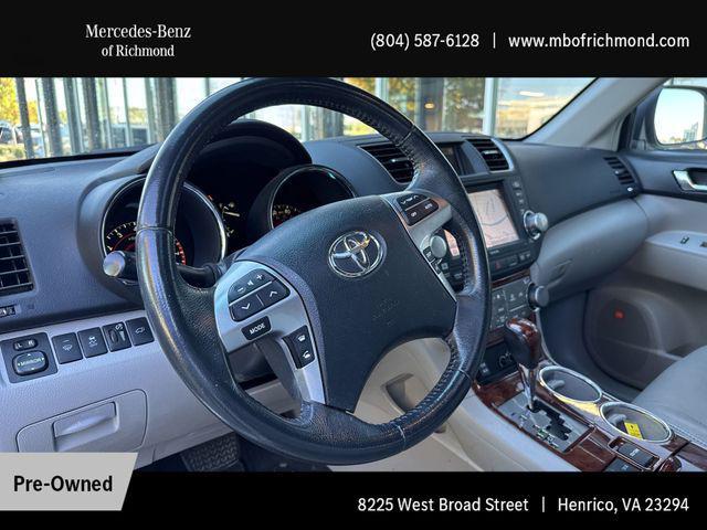 used 2011 Toyota Highlander car, priced at $10,995