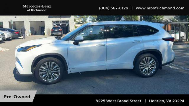 used 2025 Toyota Highlander Hybrid car, priced at $54,590