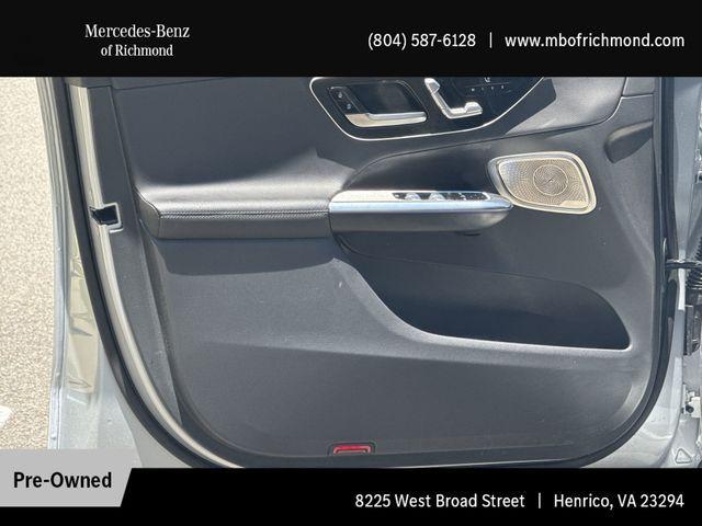 used 2023 Mercedes-Benz GLC 300 car, priced at $41,997