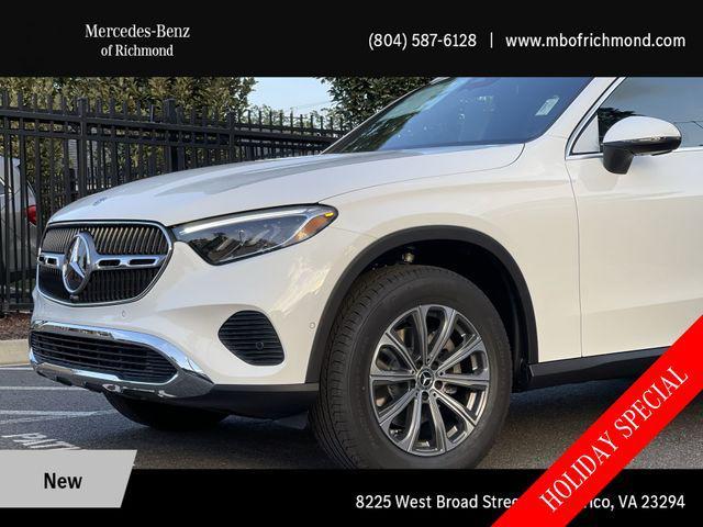 new 2025 Mercedes-Benz GLC 300 car