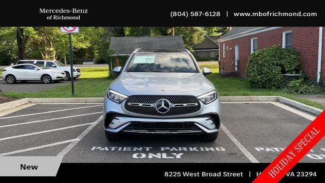 new 2025 Mercedes-Benz GLC 300 car