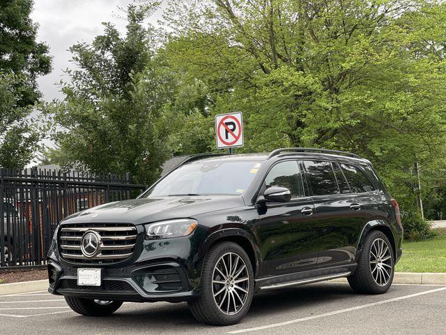 new 2024 Mercedes-Benz GLS 450 car, priced at $108,860