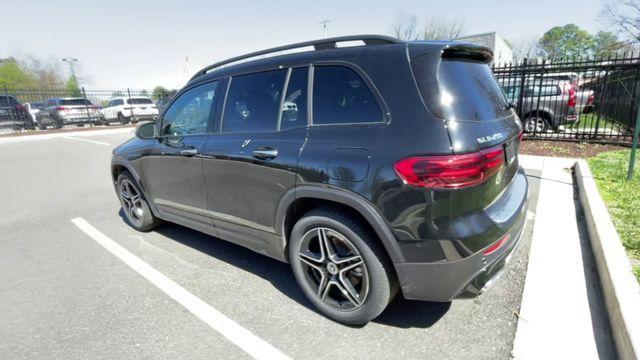 new 2024 Mercedes-Benz GLB 250 car, priced at $53,725