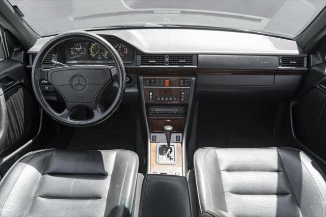 used 1992 Mercedes-Benz E-Class car