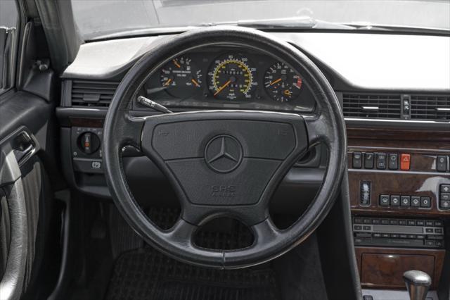 used 1992 Mercedes-Benz E-Class car
