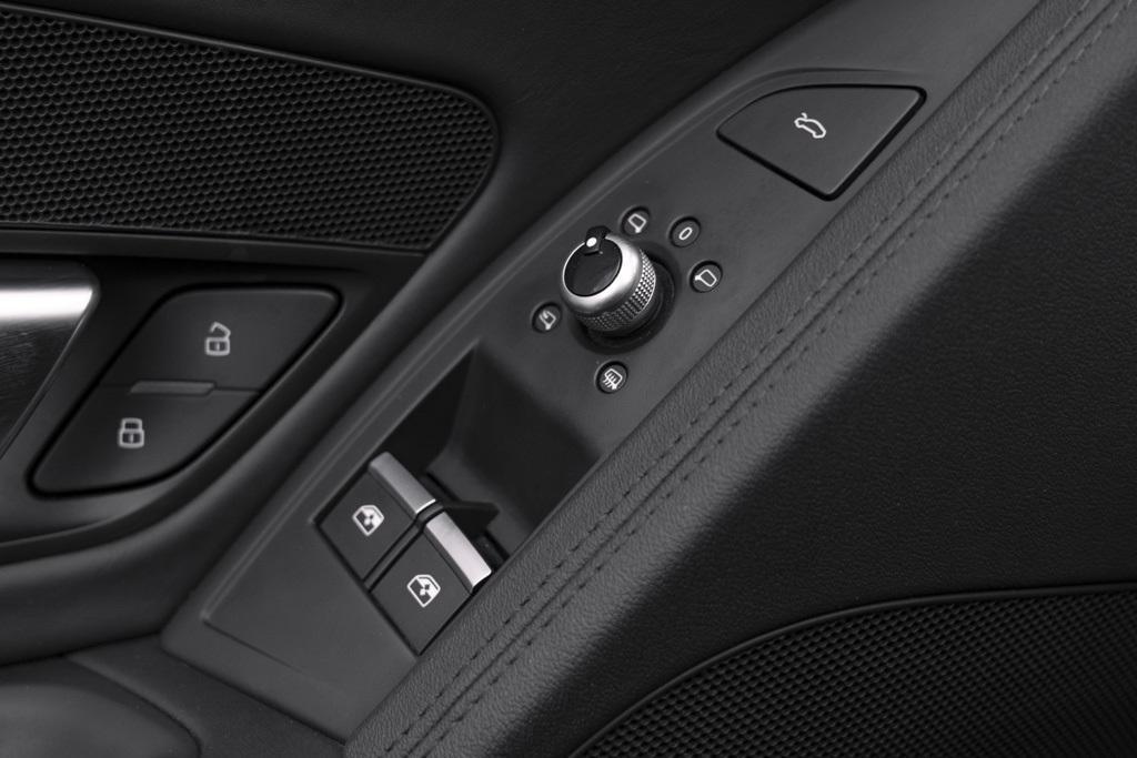 used 2022 Audi R8 car, priced at $149,990