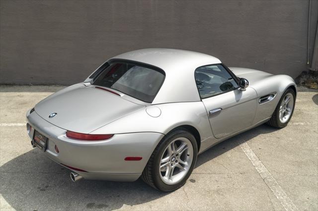 used 2000 BMW Z8 car