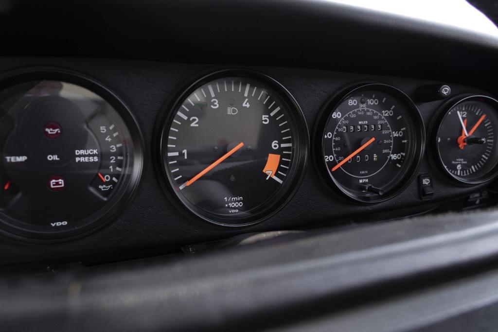 used 1985 Porsche 911 car