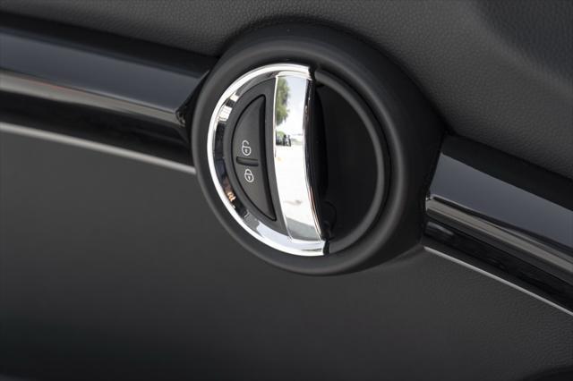 used 2022 MINI Hardtop car, priced at $33,995