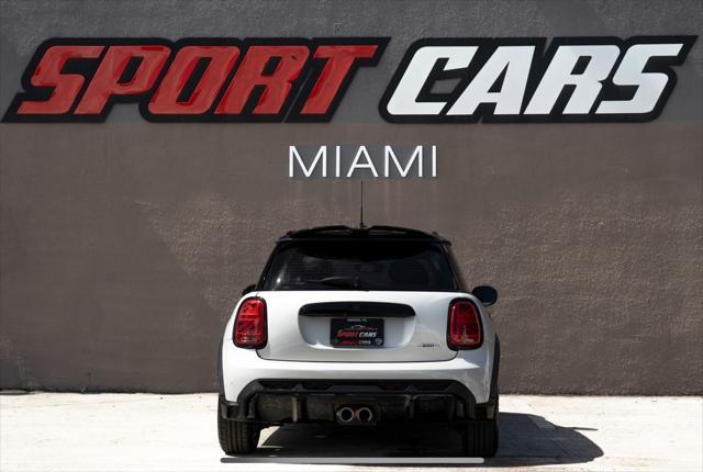 used 2022 MINI Hardtop car, priced at $33,995