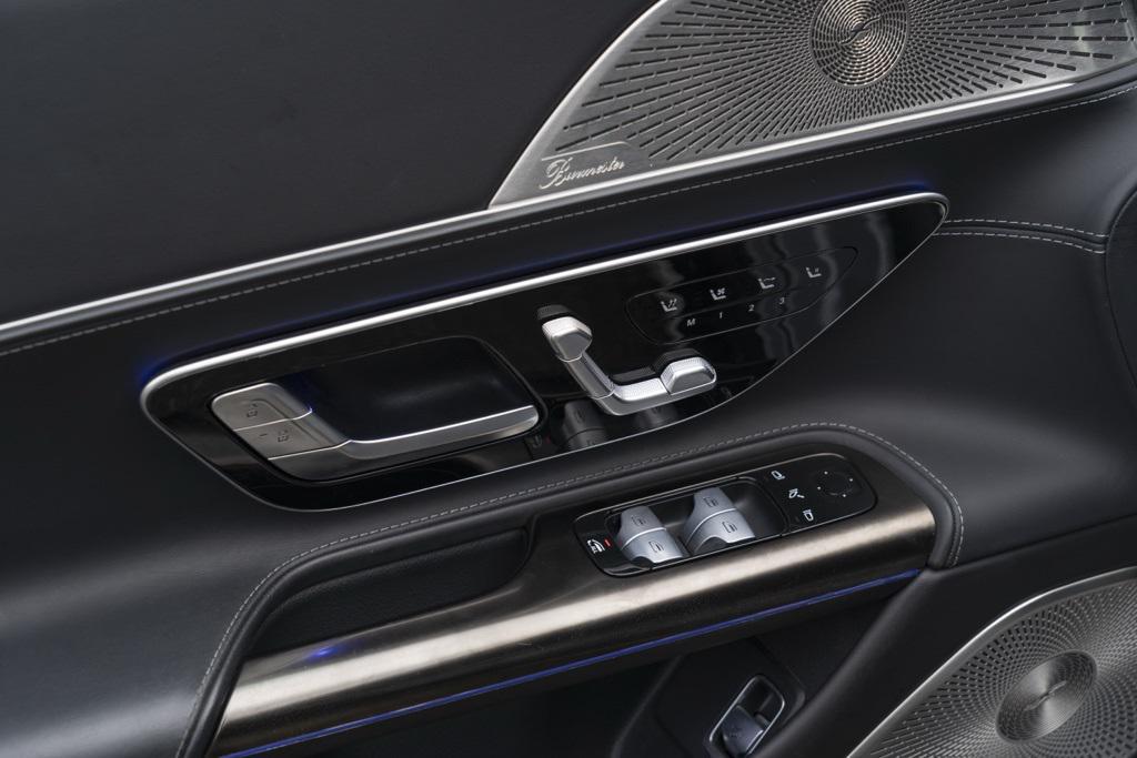 used 2022 Mercedes-Benz AMG SL 63 car, priced at $105,495