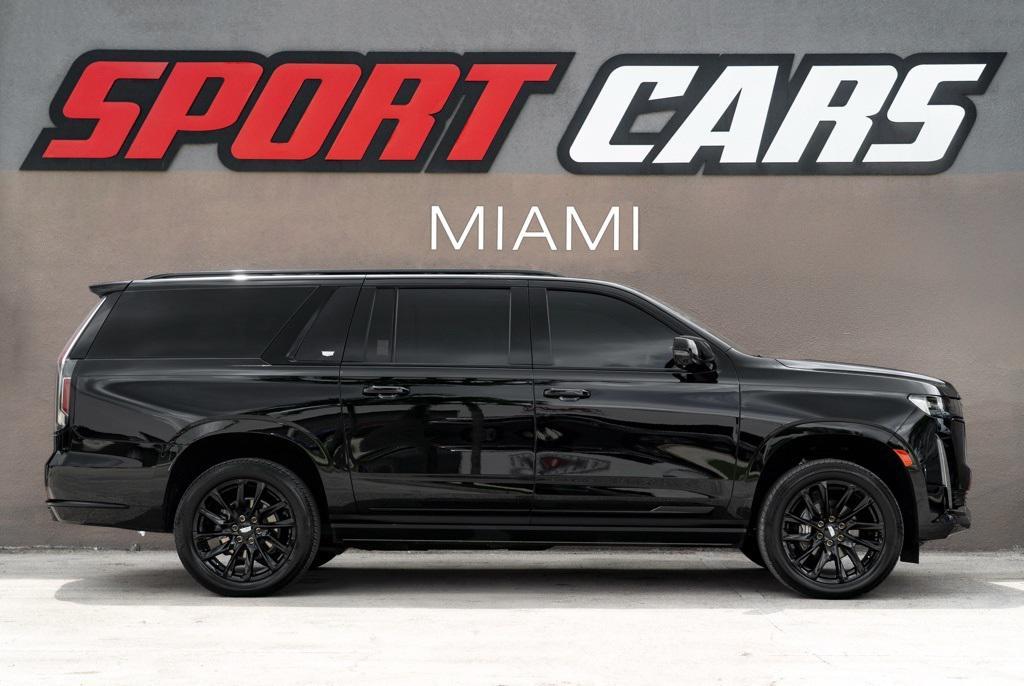 used 2023 Cadillac Escalade ESV car, priced at $88,990