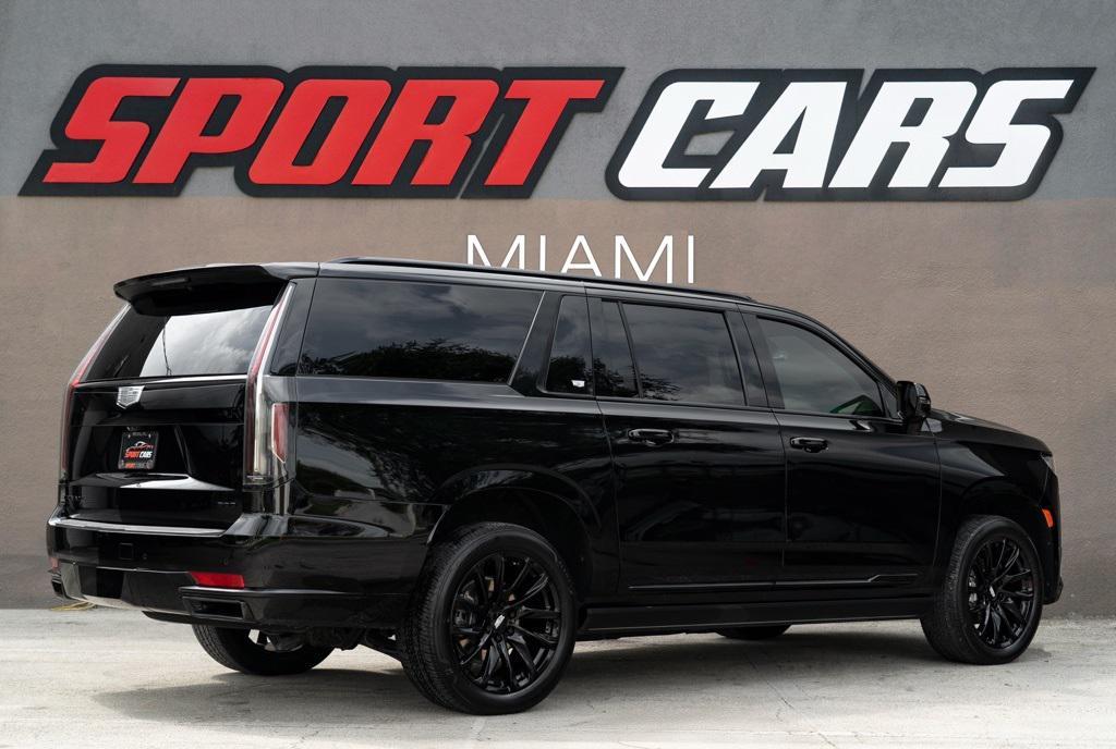 used 2023 Cadillac Escalade ESV car, priced at $88,990