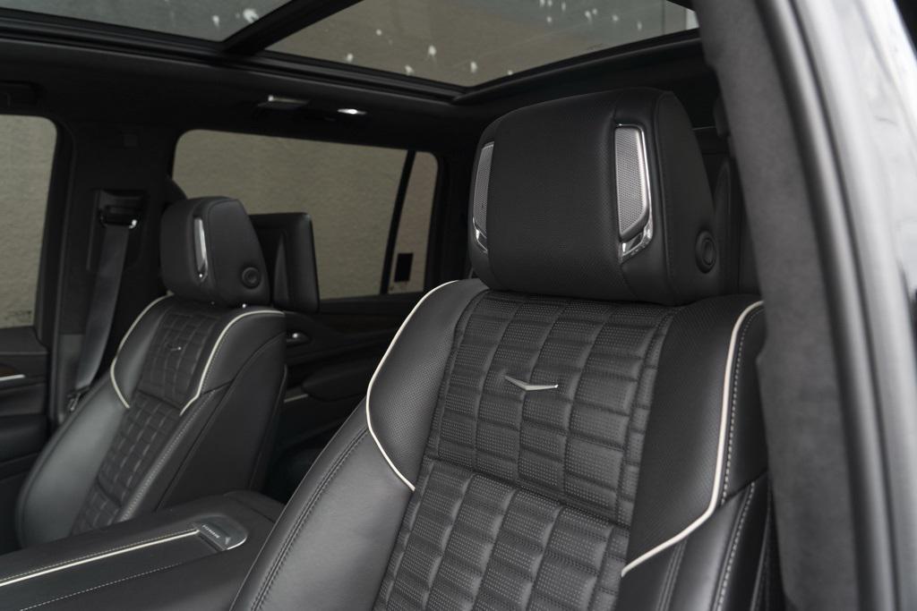 used 2023 Cadillac Escalade ESV car, priced at $88,990