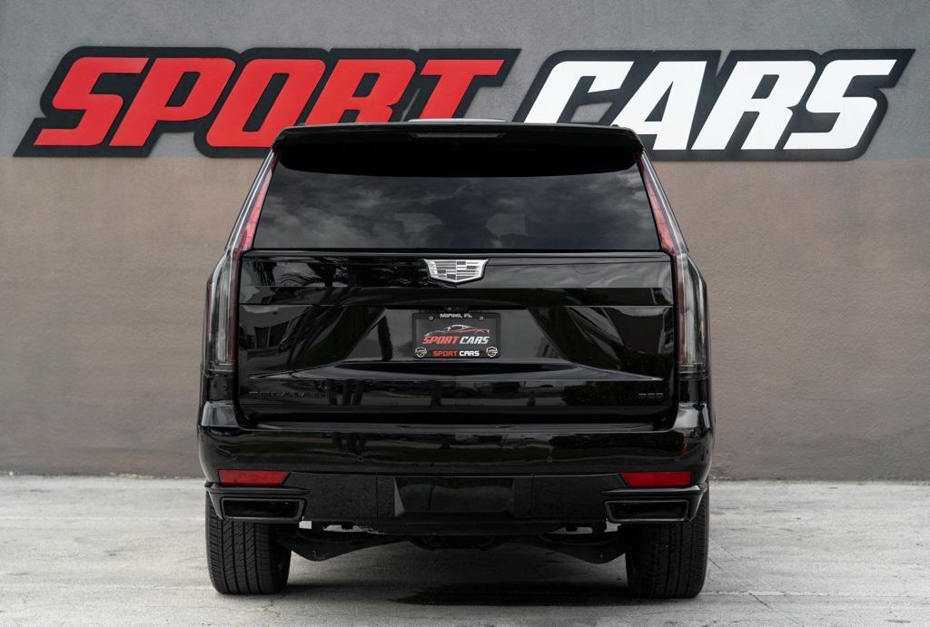 used 2023 Cadillac Escalade ESV car, priced at $88,990
