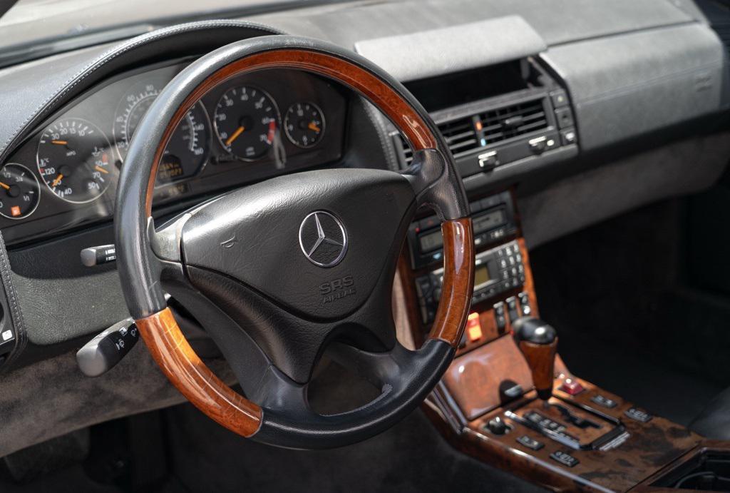 used 1999 Mercedes-Benz SL-Class car, priced at $32,990
