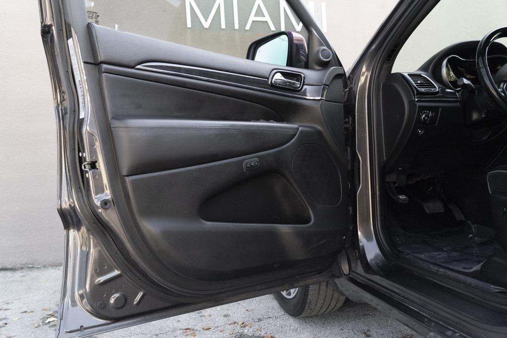 used 2020 Jeep Grand Cherokee car, priced at $23,490