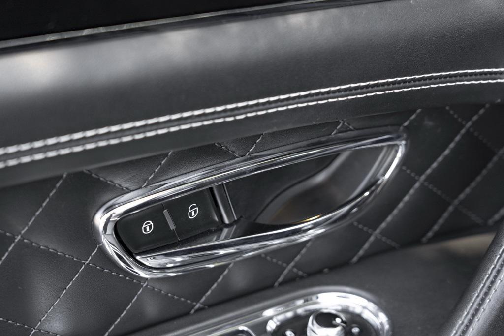 used 2018 Bentley Bentayga car, priced at $75,495