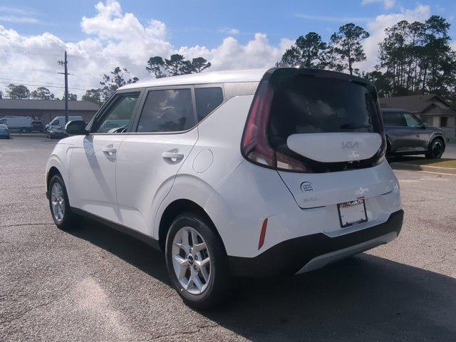 new 2025 Kia Soul car, priced at $21,168