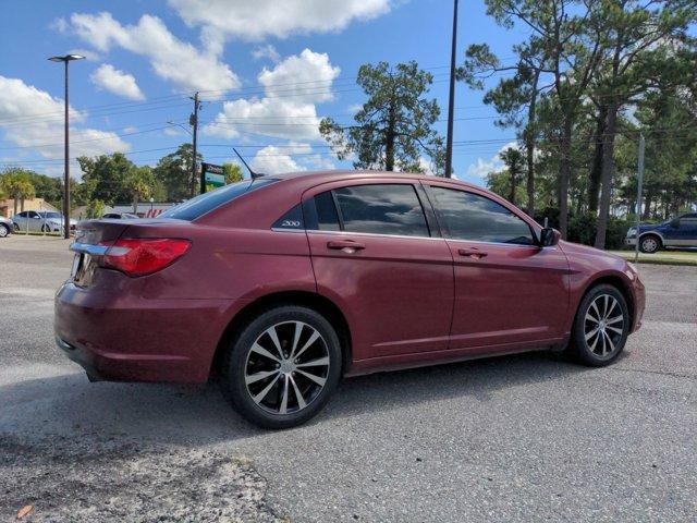 used 2013 Chrysler 200 car