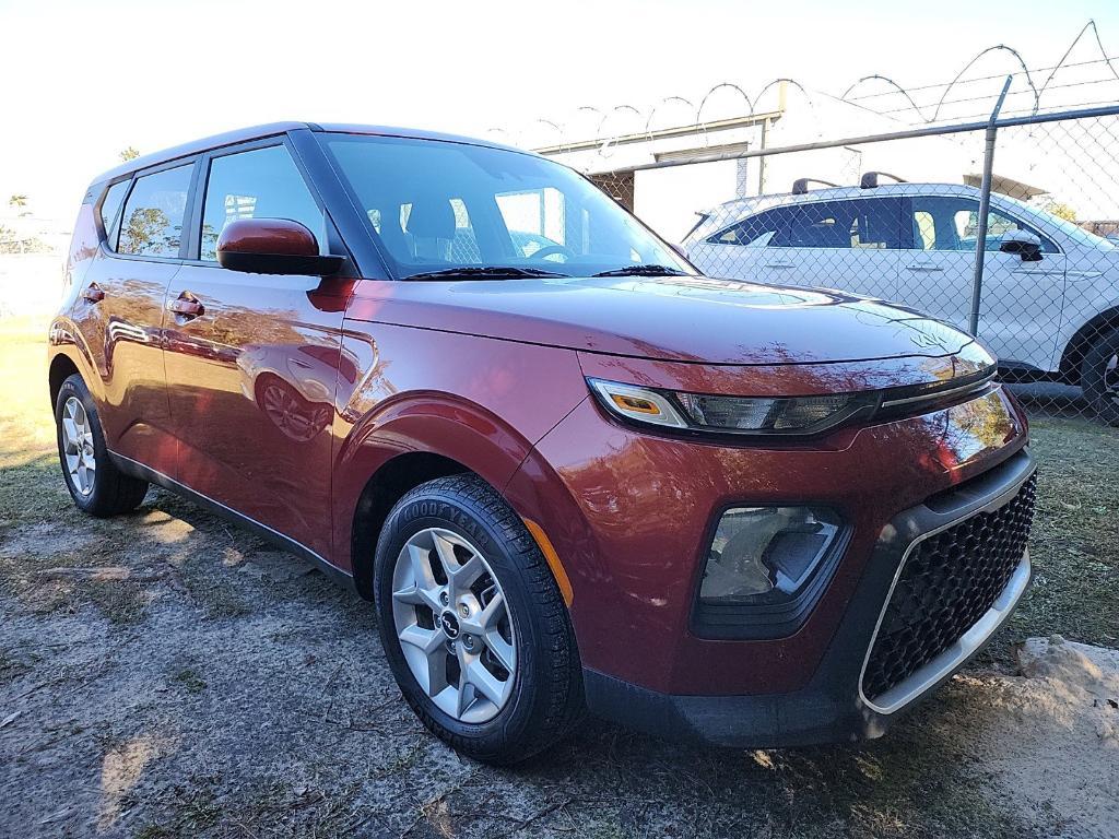 used 2022 Kia Soul car, priced at $16,991