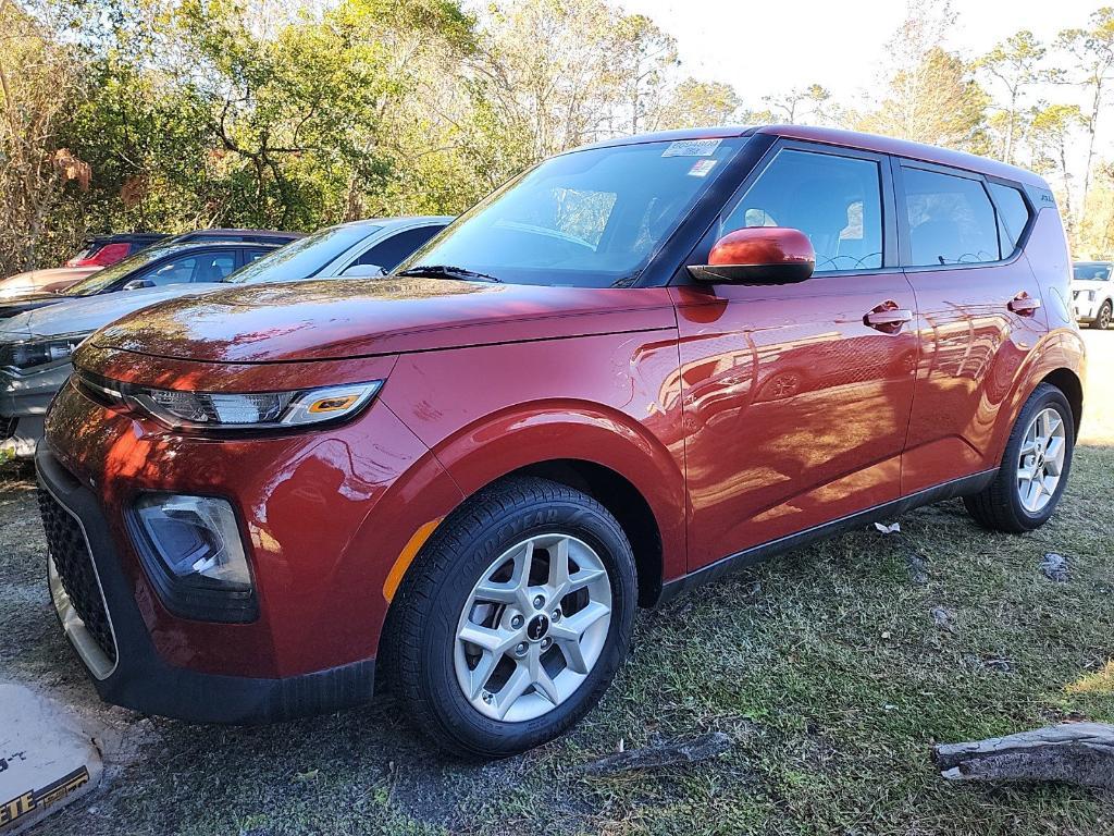 used 2022 Kia Soul car, priced at $16,991