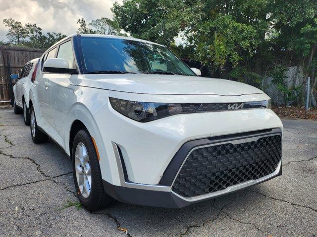 new 2025 Kia Soul car, priced at $21,617