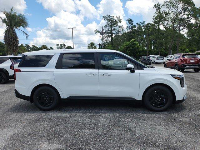 new 2025 Kia Carnival car, priced at $39,522