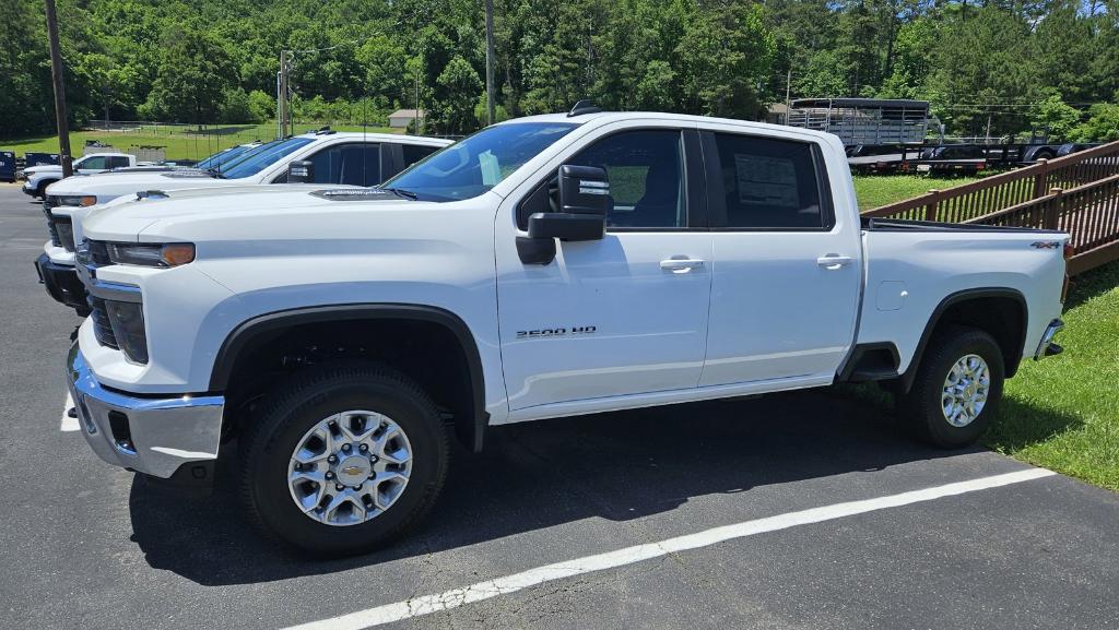 new 2024 Chevrolet Silverado 3500 car, priced at $73,820