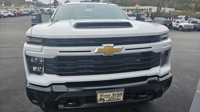 new 2025 Chevrolet Silverado 2500 car, priced at $57,620