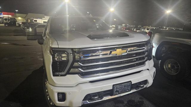 new 2025 Chevrolet Silverado 2500 car, priced at $87,430