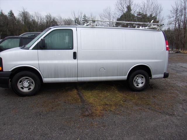 used 2017 Chevrolet Express 2500 car
