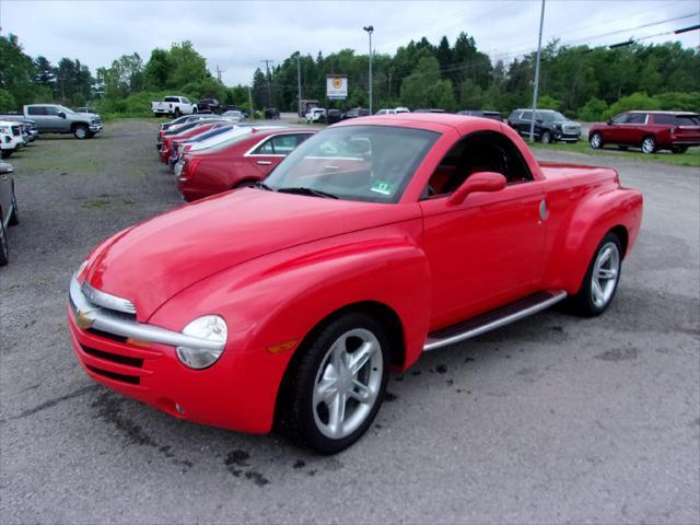 used 2004 Chevrolet SSR car, priced at $29,995