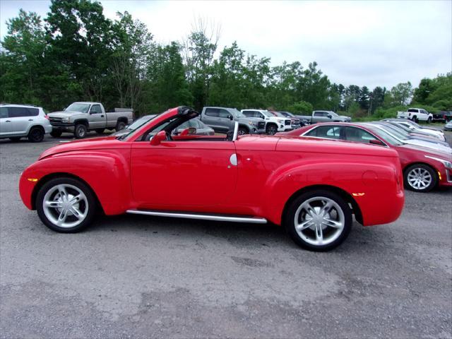 used 2004 Chevrolet SSR car, priced at $29,995