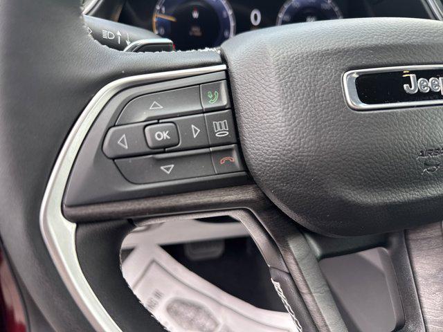 new 2025 Jeep Grand Cherokee car, priced at $51,377