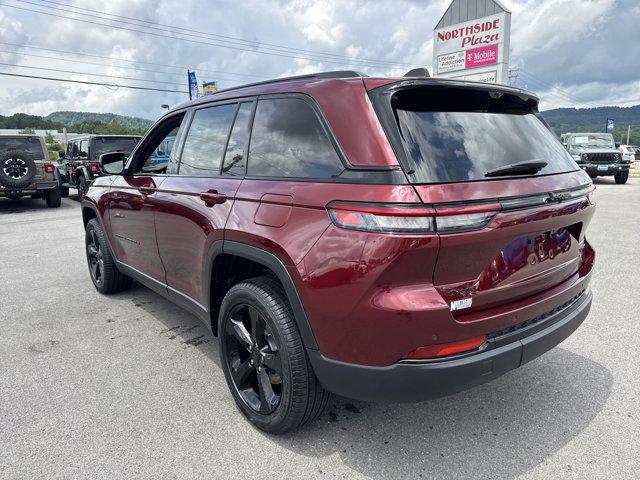 new 2025 Jeep Grand Cherokee car, priced at $51,377