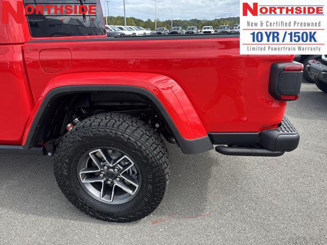 new 2025 Jeep Gladiator car, priced at $52,652