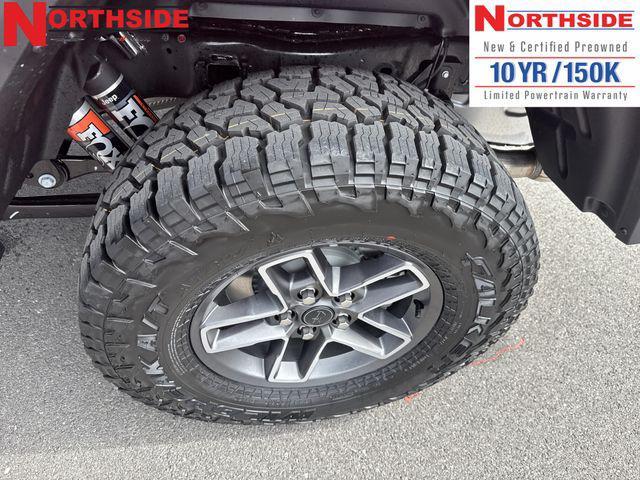 new 2025 Jeep Gladiator car, priced at $52,652