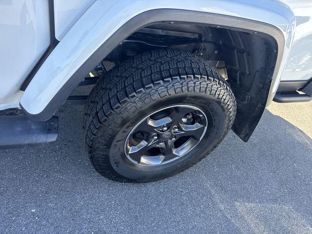 used 2021 Jeep Gladiator car, priced at $29,495