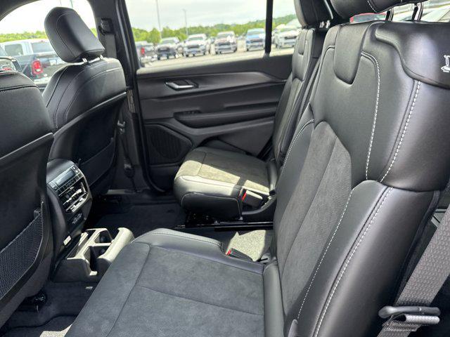 new 2025 Jeep Grand Cherokee L car, priced at $44,822