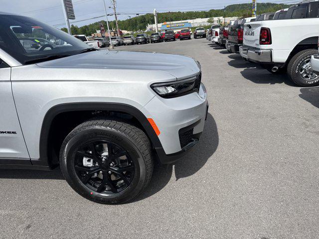 new 2025 Jeep Grand Cherokee L car, priced at $44,822