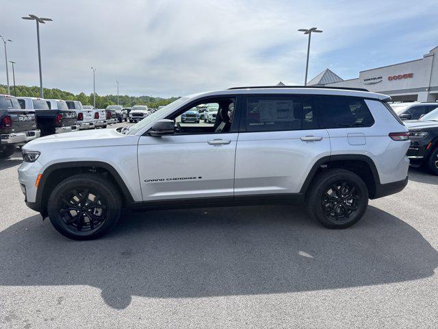 new 2025 Jeep Grand Cherokee L car, priced at $44,822