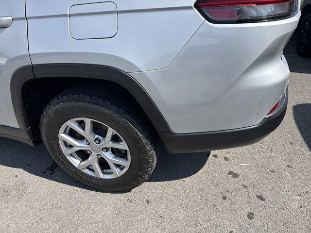 used 2021 Jeep Grand Cherokee L car, priced at $33,995