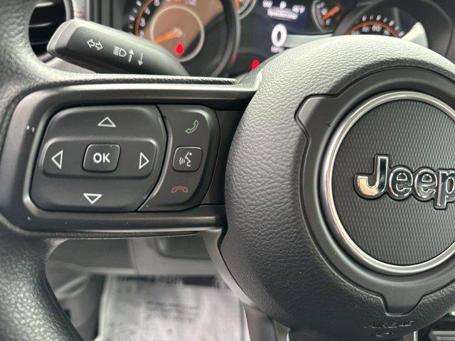 new 2024 Jeep Gladiator car, priced at $40,652